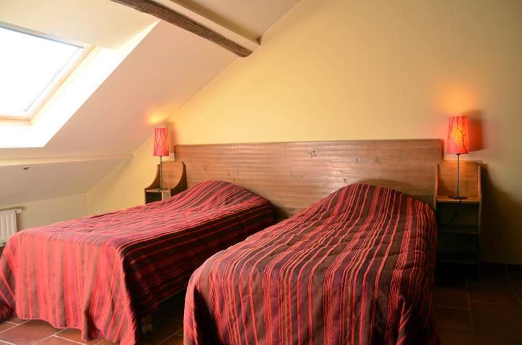 Gites Ferme De La Barriere Chimay Exterior foto